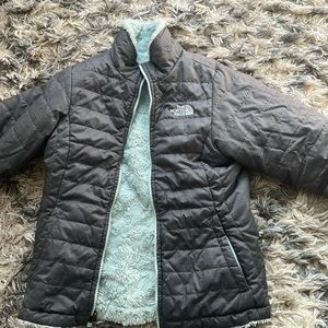 Girls the north face jacket